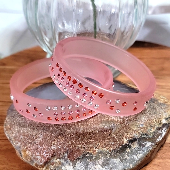 Pink Lucite Embellished  Rhinestones Vintage Bangle Bracelet Duo - Picture 1 of 7